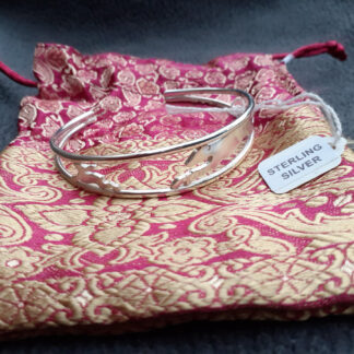 Scoojoo Running Hound Bangle - Sterling Silver